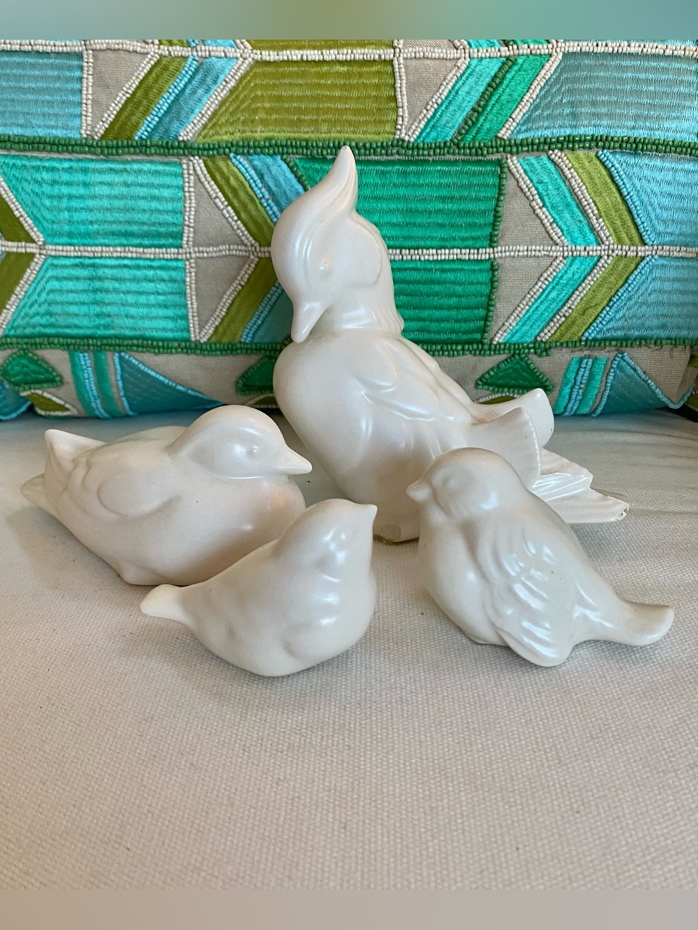 Vtg White Glazed Ceramic Birds Ducks Water Fowl Figurines Family Set of 4 Japan